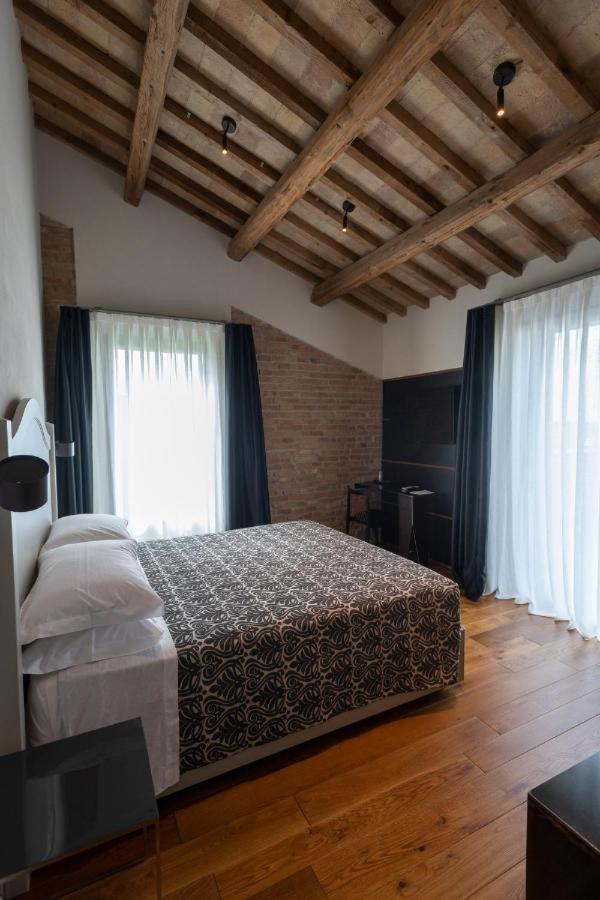 Bed and Breakfast Sei Sequoie Ravenna Esterno foto